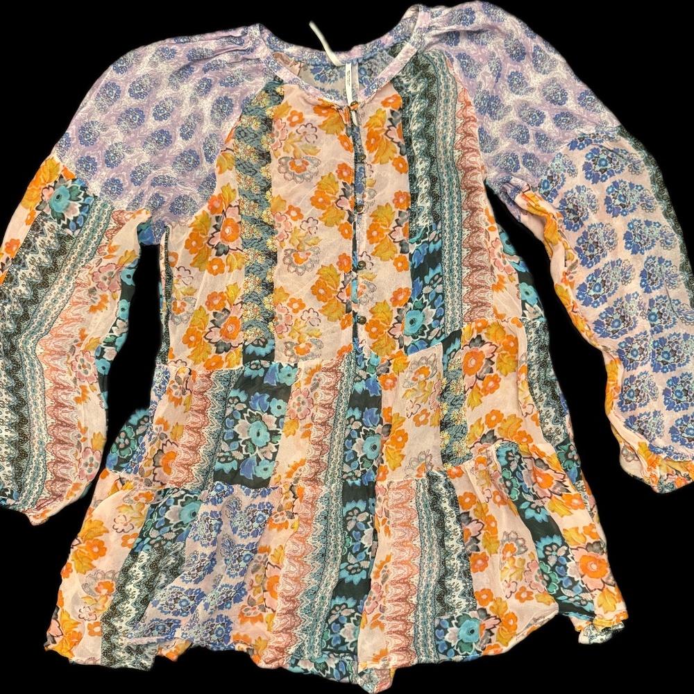 Anthropologie Tunic - sheer size large